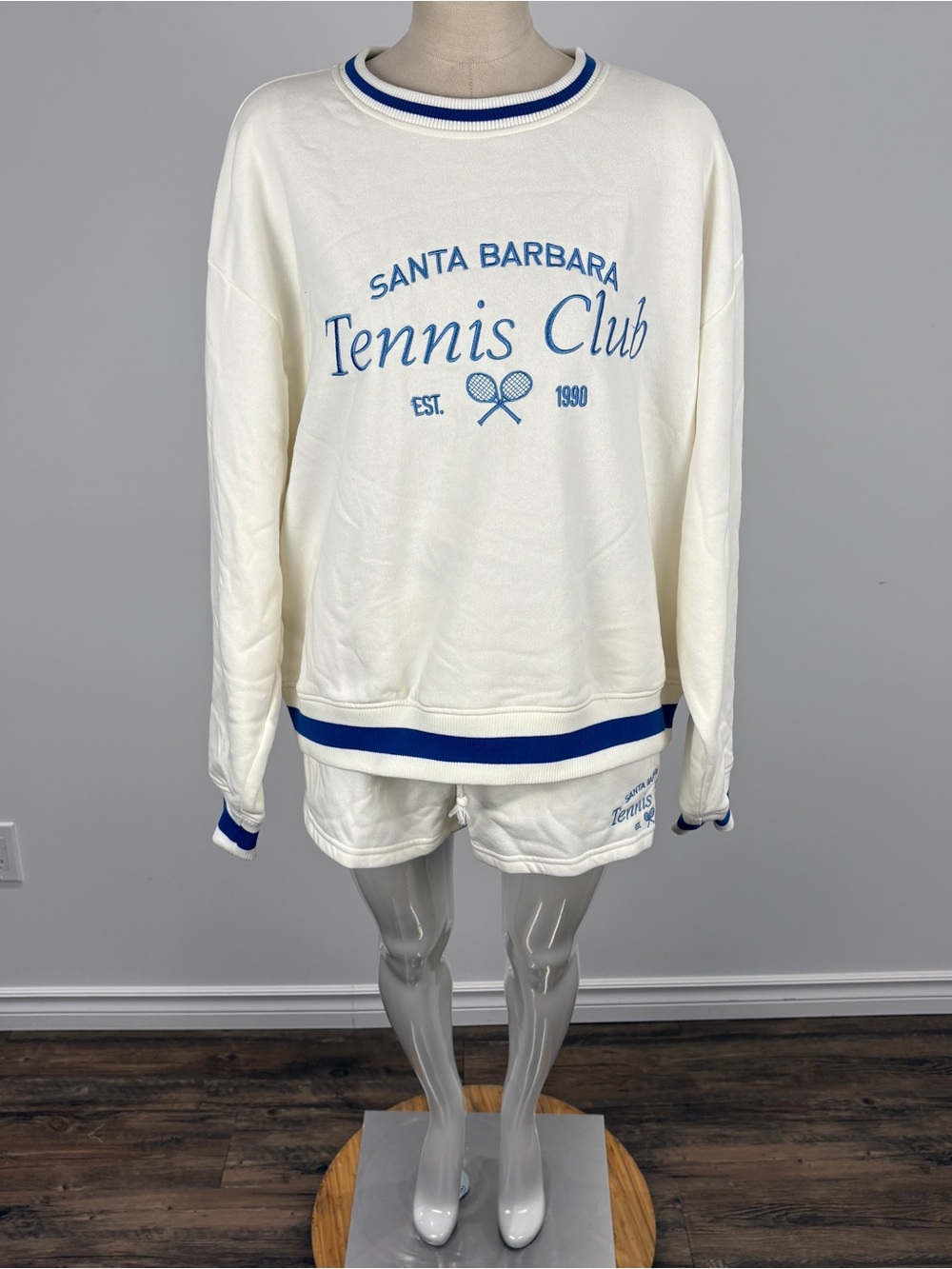 Lazy Sunday Santa Barbara Tennis Club Sweatshirt Shorts Set XL Cream Blue Preppy